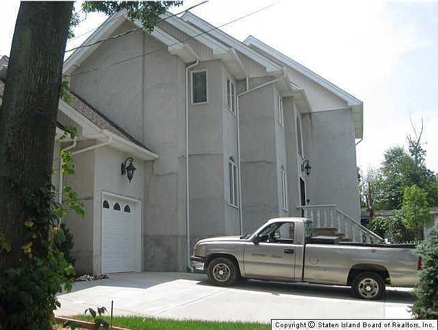 2nd image of 5022 Hylan Blvd