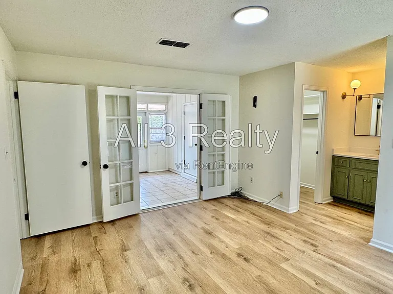 2905 Willow Lane Dr — Photo 17