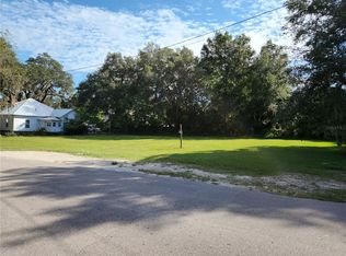 33 NW 3rd St #3, Williston, FL 32696