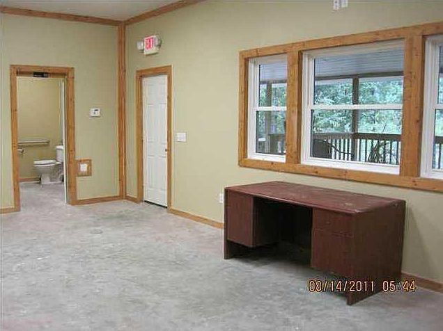 2nd image of 10369 Highway 17 N