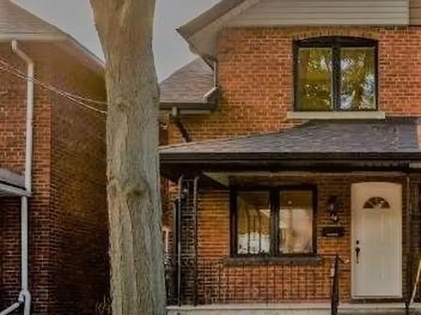 14 Rains Ave, Toronto, ON M6G 3H5