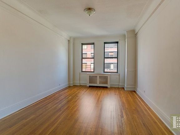 5th image of 222 W 83rd St APT 8D