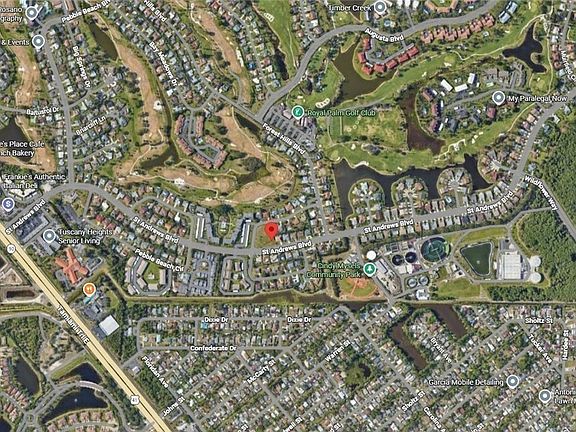 4th image of 349 Saint Andrews Blvd