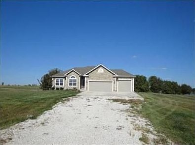 2nd image of 16260 Hollie Cir