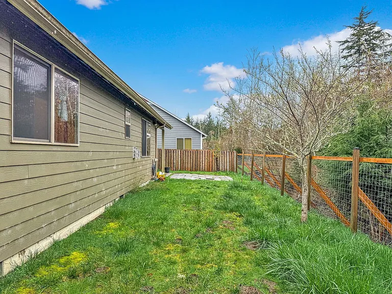 1730 Pacific Ridge Ln — Photo 7