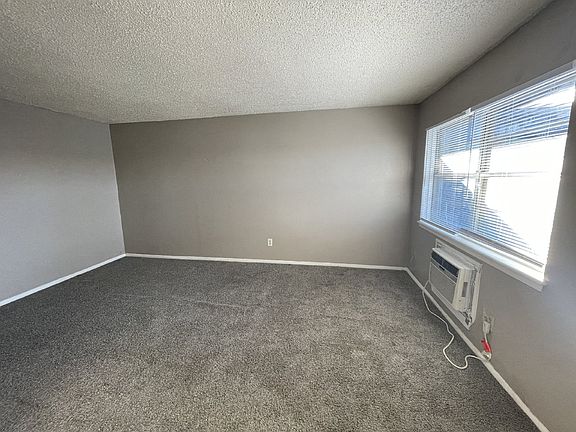 3rd image of 7145 Melrose Ln APT 15