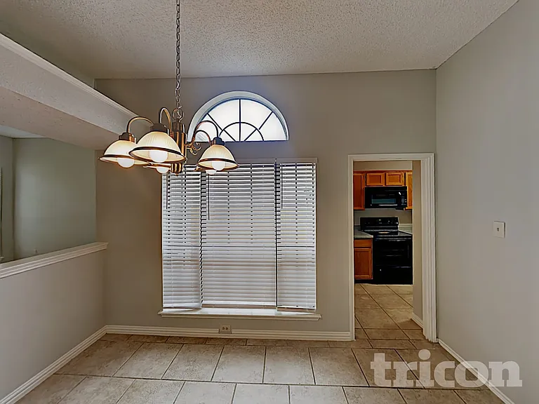 6623 Mountain Cedar Ln — Photo 6