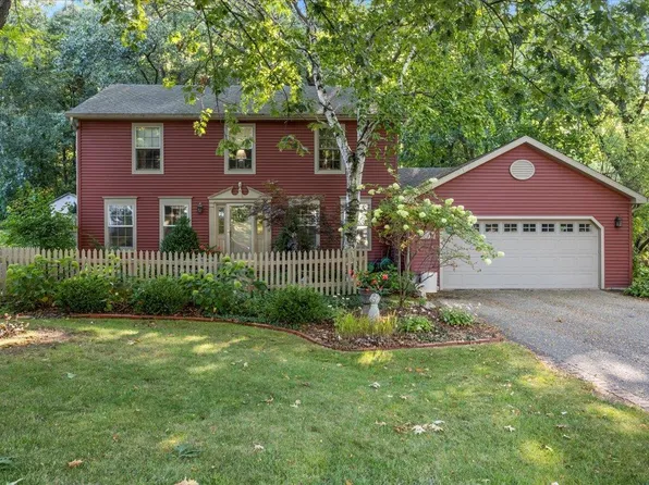 6201 Indian Mound Drive, Mcfarland, WI 53558