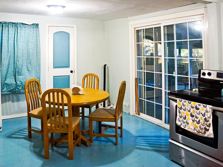 317 Ballentine St — Photo 3