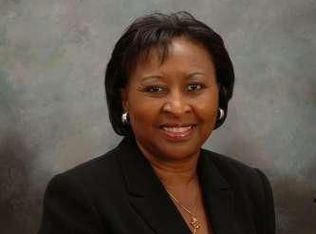 5001 Greenbriar Ct NW, Huntsville, AL 35810