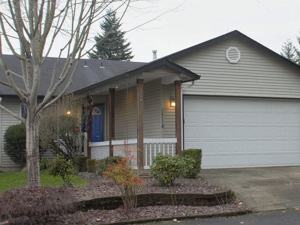 1st image of 1714 SE 2nd Ave