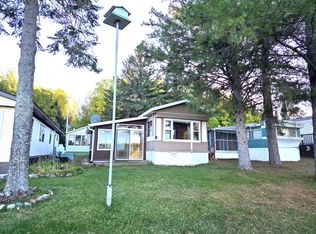 7084 Sundown Ln, Land O Lakes, WI 54540