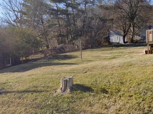 Main St, Johnson City, TN 37601
