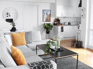 2023 Cypress St, Philadelphia, PA 19103