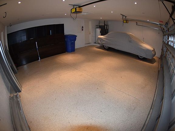 2 Car Garage (Epoxy coated)