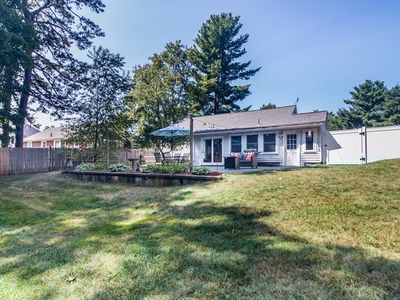 20 Dale St, Medfield, MA, 02052