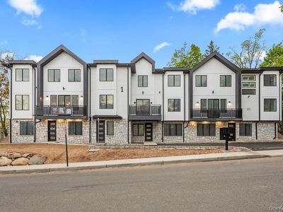 1 Homestead Lane #201, Monsey, NY, 10952