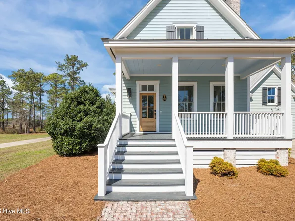 101 Oyster Point Road, Oriental, NC 28571