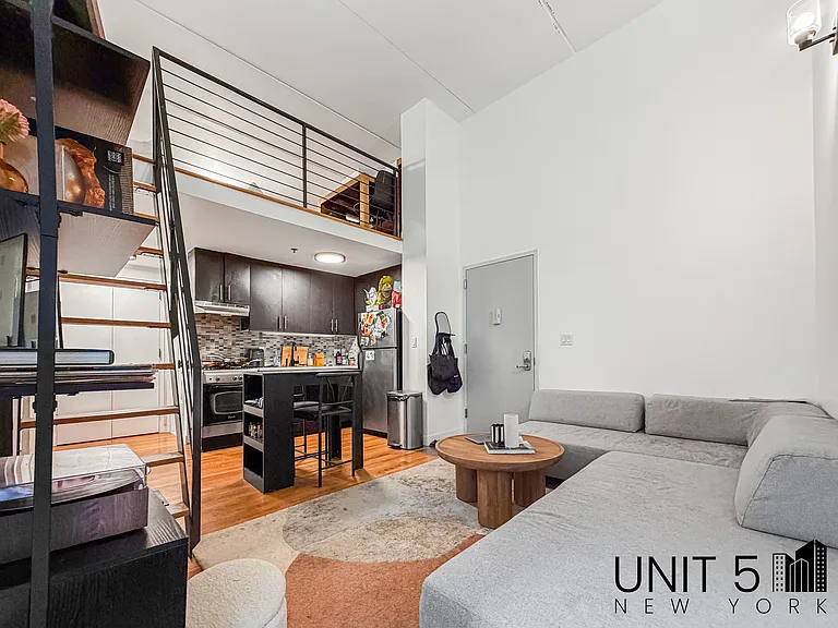 342 Eldert St #312 — Photo 2