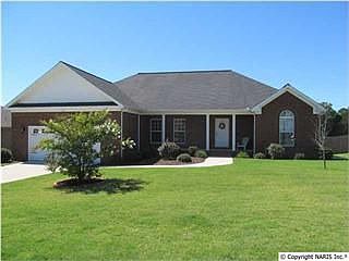 1st image of 108 Grassy Bank Dr