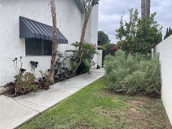 2nd image of 10135 Gunn Ave