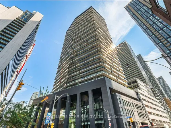 125 Peter St, Toronto, ON