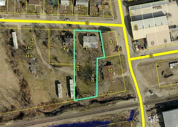 1st image of 302 W North St