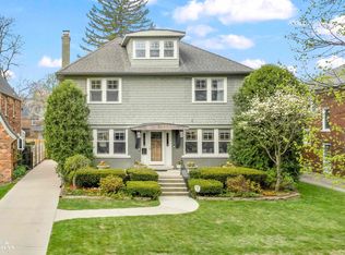 767 Rivard Blvd, Grosse Pointe, MI 48230