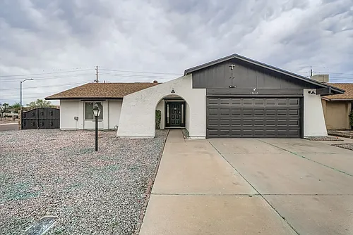 17412 N 58th Ln Photo 1