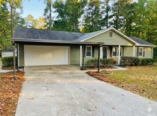 1756 Straw Valley Rd, Lawrenceville, GA 30043