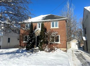 163 Ruskin St, Ottawa, ON K1Y 4B9