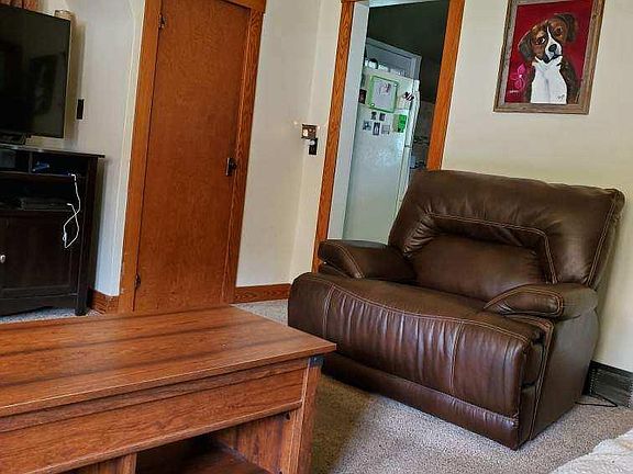 Living Room (looking towards kitchen)