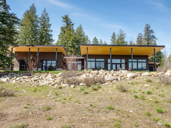 7 Green Meadows Drive, Winthrop, WA 98862