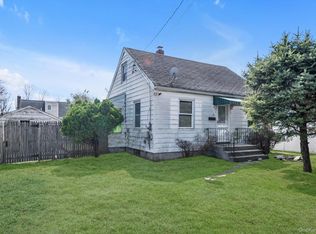 54 Garfield Place, East Northport, NY