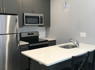 327 S 46th St, Philadelphia, PA 19143