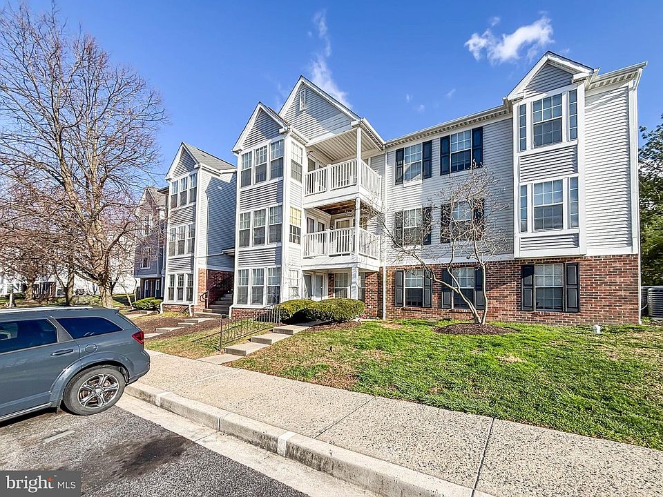 1st image of 1301 Clover Valley Way APT C