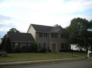 200 Saint Andrew Ct, Cranberry Twp, PA 16066