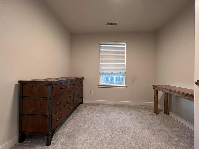 217 Stonehurst Dr #1 — Photo 16