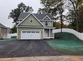 4 C St, Hudson, NH 03051