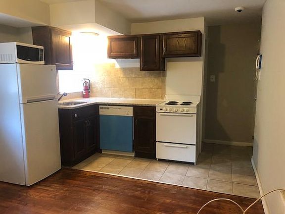 4th image of 4537 Osage Ave #16