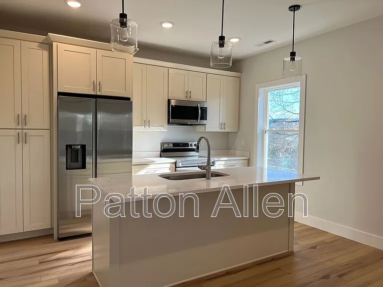 25 Nevada Ave #201 — Photo 7