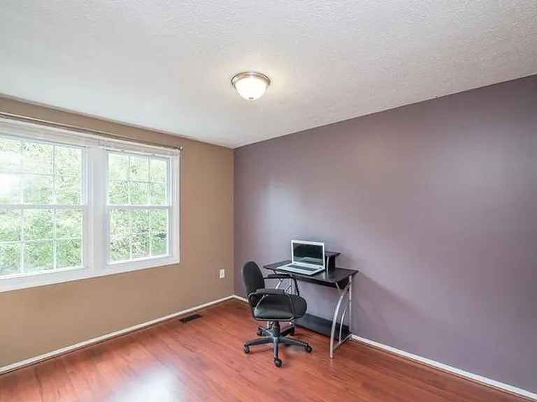 1746 Springfield Ln — Photo 21
