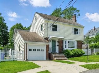 10 Highfield Ter, Roslindale, MA 02131