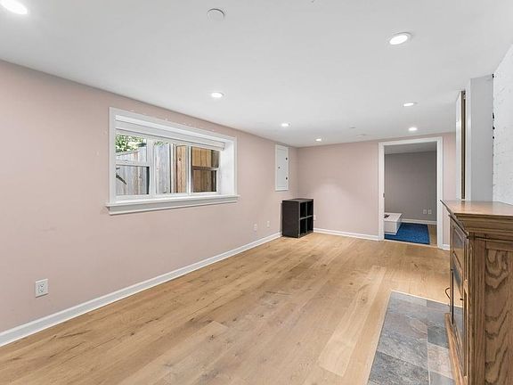 5th image of 3401 Fleming St