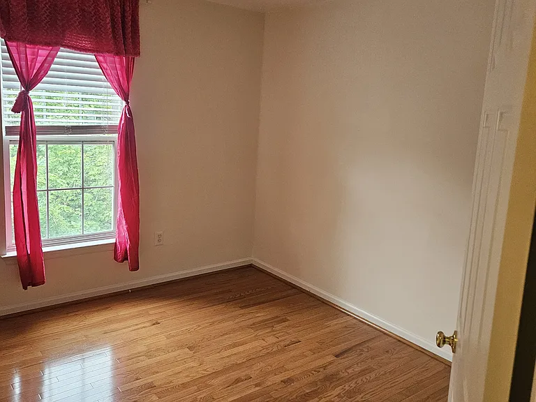 8849 Papillon Dr — Photo 5