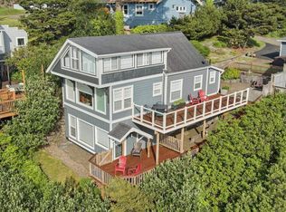 502 SW 7th St, Newport, OR 97365