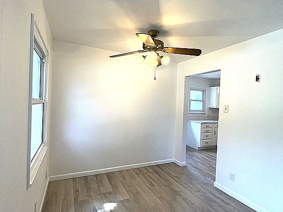 4th image of 1007 Lindemann Rd