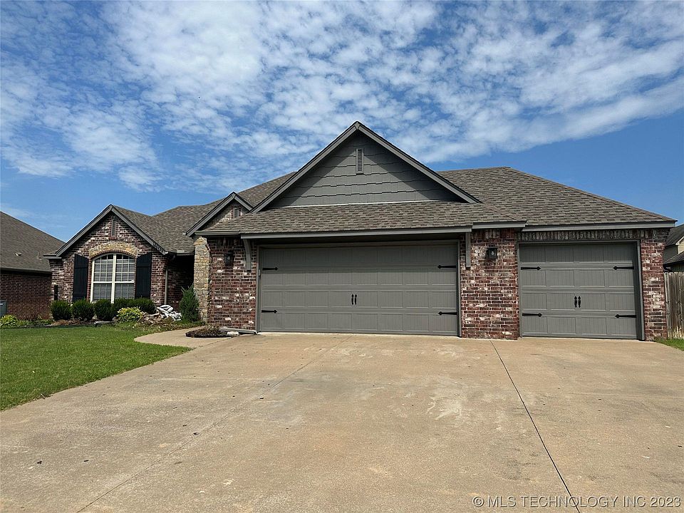 1st image of 14609 S Courtney Ln W