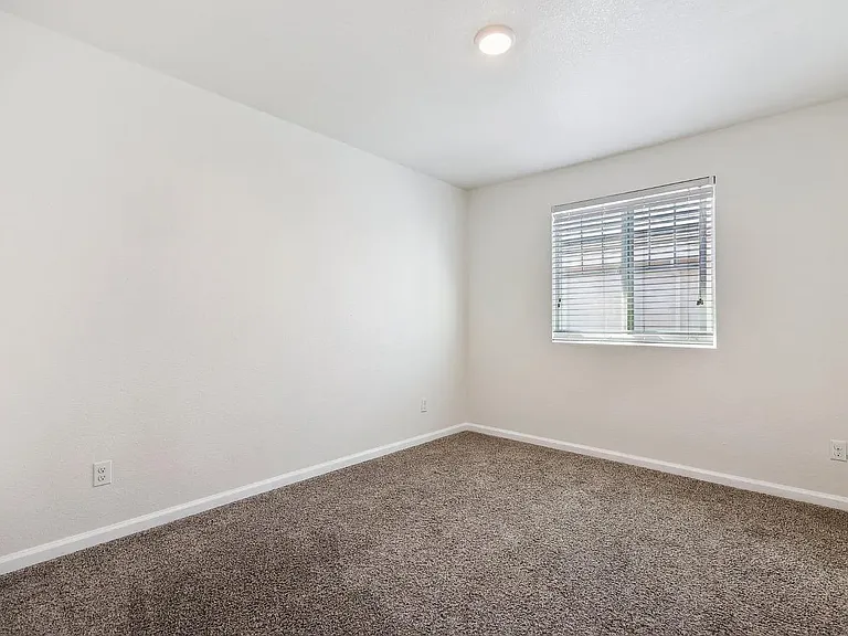 7185 Corvus Cir — Photo 28