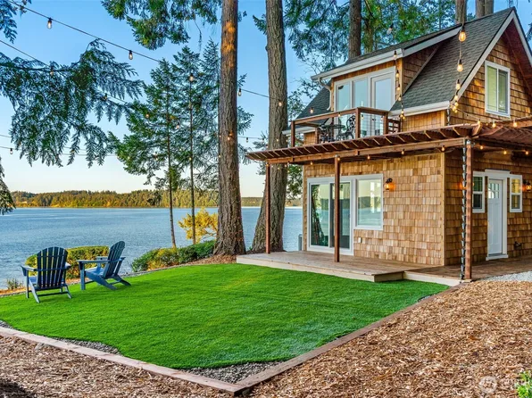 9224 Baird Road NE, Olympia, WA 98516